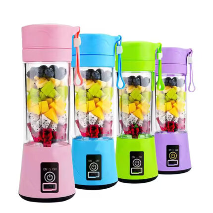 Mini USB Portable Electric Fruit Juicer - Portable and Rechargeable Battery Juice Blender