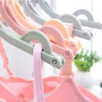 Portable Plastic Clothes Hanger